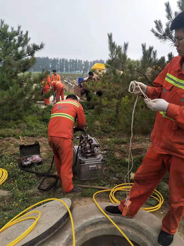 郊外光纜鋪設